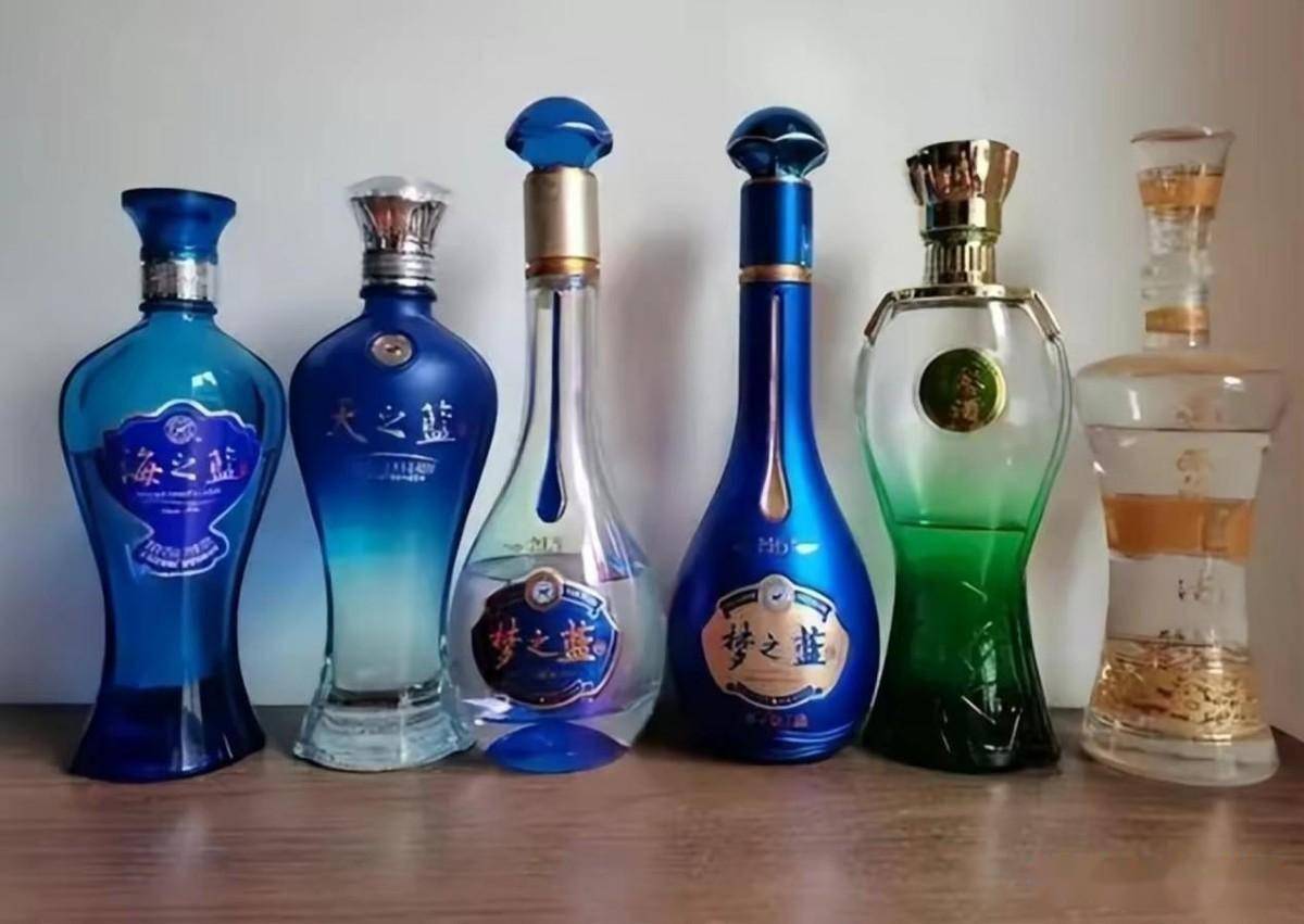 同為洋河系列白酒，海之藍(lán)、天之藍(lán)、夢之藍(lán)區(qū)別在哪？弄清楚再喝