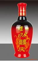 晶白與高白料玻璃瓶 從蒙砂到噴涂，多樣工藝賦能酒水包裝